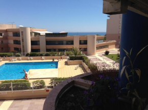 Отель Résidence avec piscine et box, vue sur mer  Сет